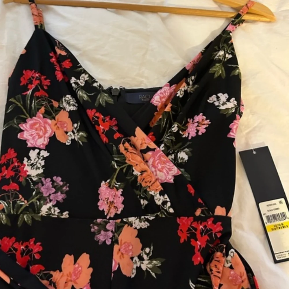 Floral Print Jumpsuit - Picture 4 of 6